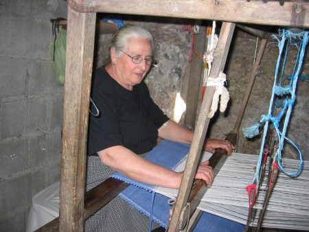 Dª Joaquina- Artesanato de tapeçaria